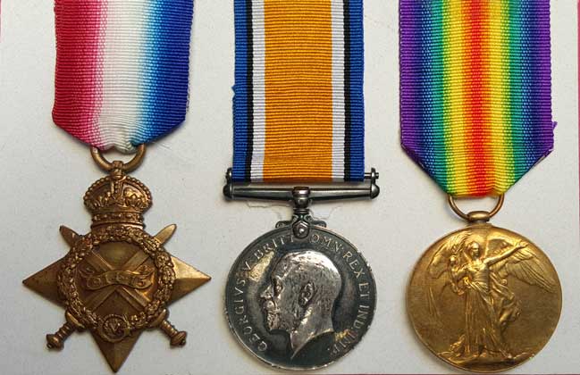 Trio: 1914/15 star, British War and Victory Medal all correctly impressed to 3274 PTE. T. M. COLE 8/BN AIF.