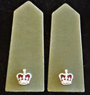 PAIR OF VIETNAM PERIOD MAJOR’S SHOULDER GREEN BOARDS WITH METAL INSIGNIA