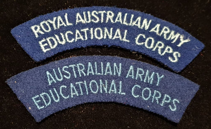 PAIR OF AUSTRALIAN ARMY EDUCATIONAL CORPS SHOULDER FLASHES