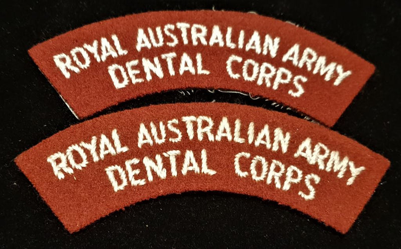 PAIR OF ROYAL AUSTRALIAN ARMY DENTAL CORPS SHOULDER FLASHES