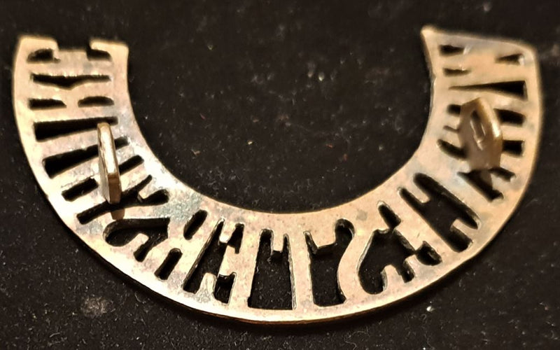 WORCESTERSHIRE REGIMENT SHOULDER TITLE