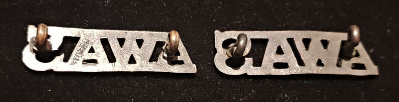 PAIR OF AUSTRALIAN WOMENS ARMY SERVICE SHOULDER TITLES