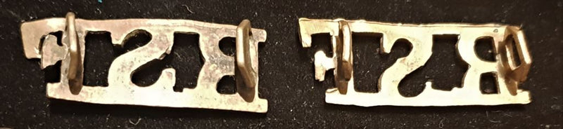 PAIR OF ROYAL SCOTS FUSILIERS SHOULDER TITLES
