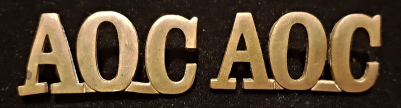 PAIR OF ARMY ORDNANCE CORPS SHOULDER TITLES