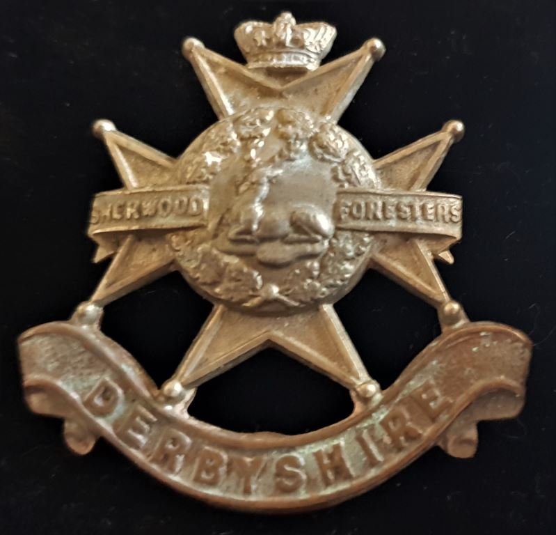 THE DERBYSHIRE REGIMENT CAP BADGE