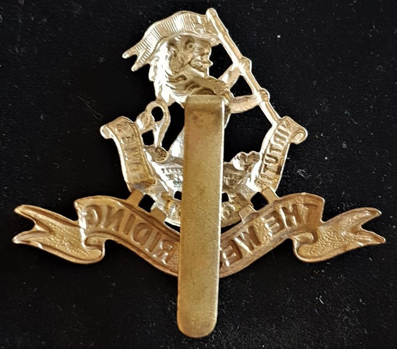 THE WEST RIDING REGIMENT CAP BADGE