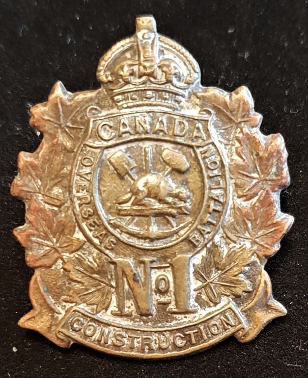 22-1, No.1 CONSTRUCTION BATTALION COLLAR BADGE