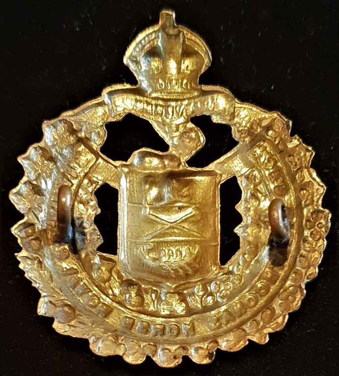 10-1, LORD STRATHCONA’S HORSE CAP BADGE