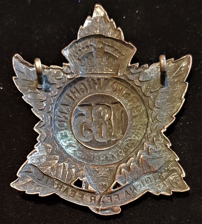 E185 - 185th BATTALION (CAPE BRETON HIGHLANDERS) CAP BADGE