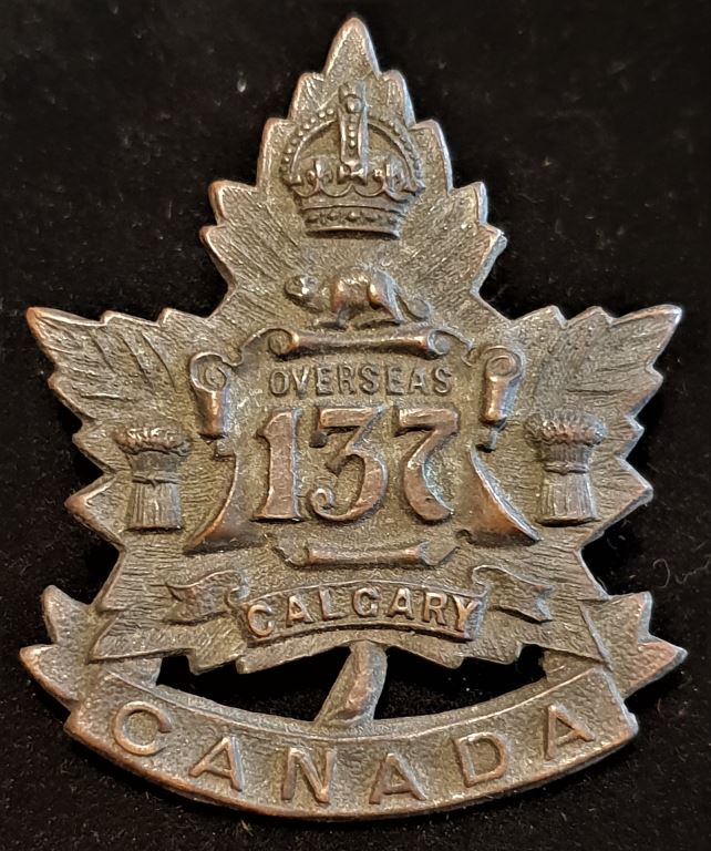 E137 - 137th BATTALION (CALGARY, ALBERTA) CAP BADGE