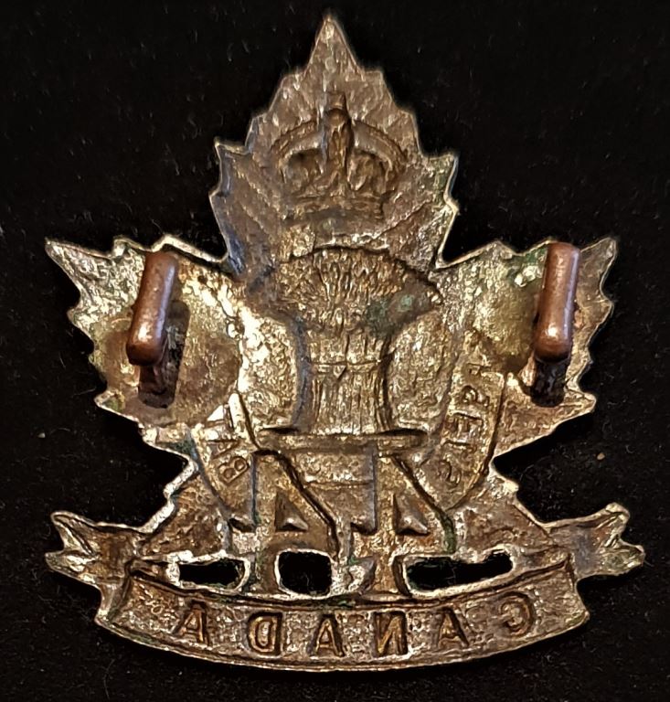 E44 - 44th BATTALION (MANITOBA) PLATED OFFICER’S COLLAR BADGE
