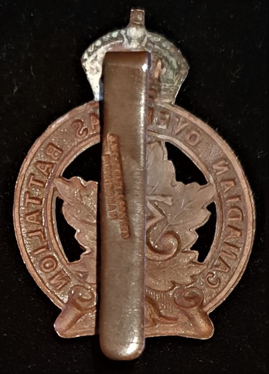 E37 - 37th BATTALION (TORONTO) CAP BADGE(TIFTAFT MARKED)