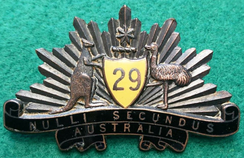 29th Infantry Battalion - The East Melbourne Regiment - 45mm Enamel Hat Badge (C264) -   SOLD