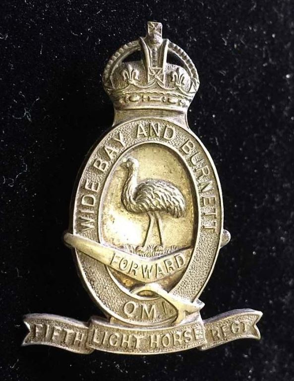 5th Light Horse - Wide Bay and Burnett,QMI - 52mm, W/M Hat Badge (C206) - SOLD