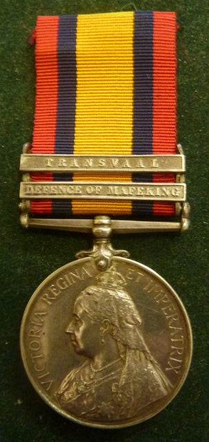 Single : QUEENS SOUTH AFRICA MEDAL 1899 two clasps "Defence of Mafeking, Transvaal" impressed 113 PTE C. E. CONGDON BEC'LAND RIF: - VF SOLD