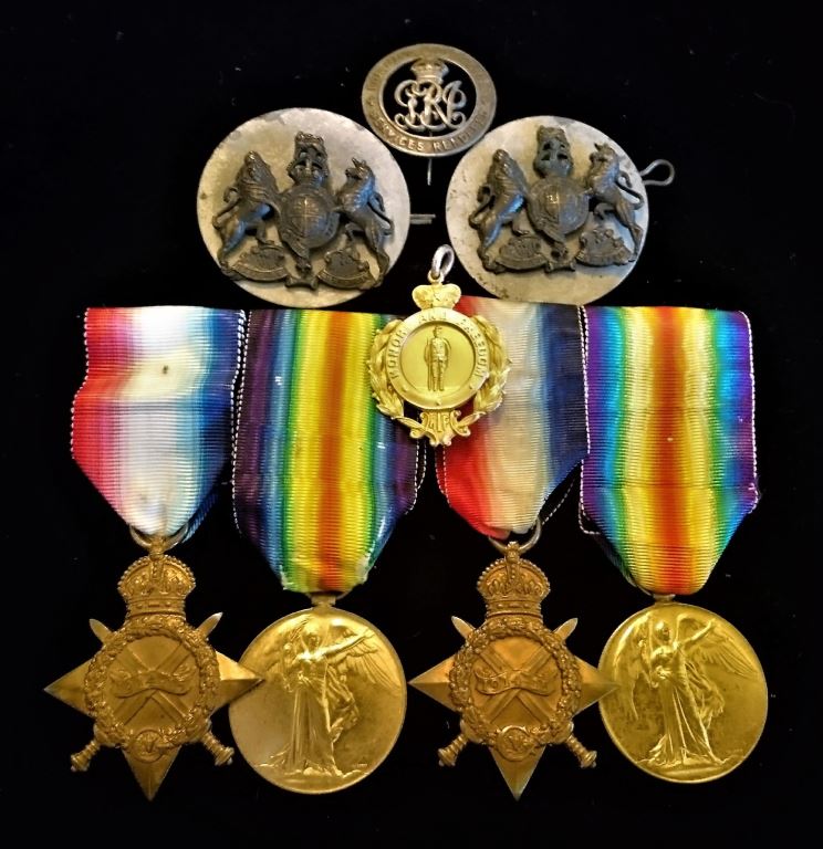 Family grouping of two brothers who tragically died in France  Group 1; Pair: 1914/15 Star and Victory medal (missing British war medal). Both correctly impressed to 1384 PTE H. MORRIS 8/BN A.I.F. (1314 CPL H. MORRIS 8 BN A.I.F. on victory)
