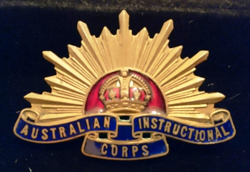 Officers Australian Instructional Corps  - 45mm Hat Badge (C312) - SOLD